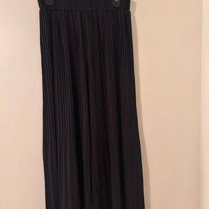 Pleated Wide Legged Dress pants